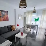 Centro Y Mar En Un Mismo Lugar * Торремолинос